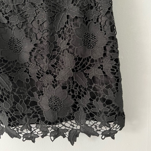 American Eagle Lace Overlay Embroidered Skirt Black Medium 6 - Picture 2 of 9